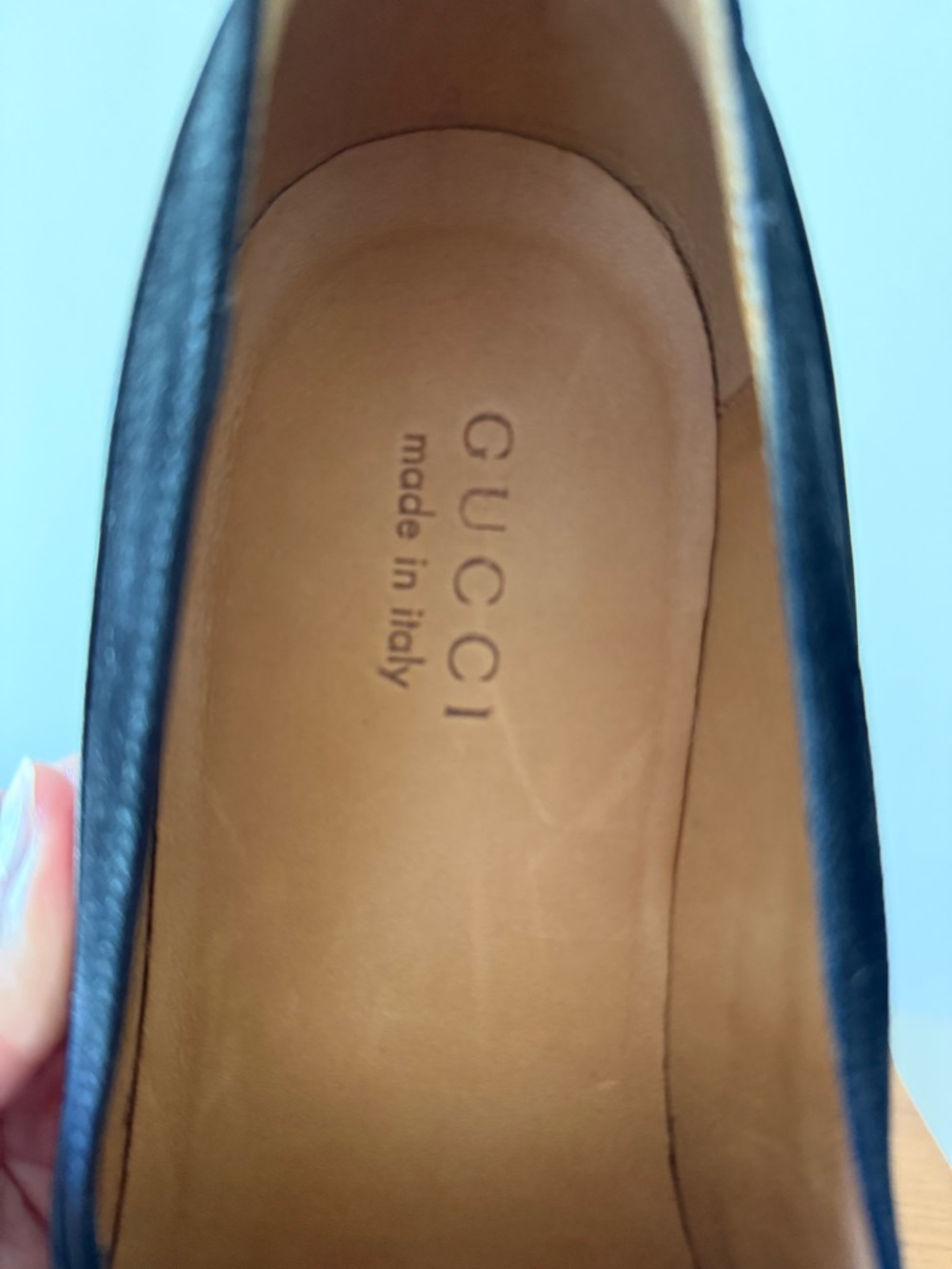 Gucci Men’s Black Leather Shoes - Picture 7 of 11